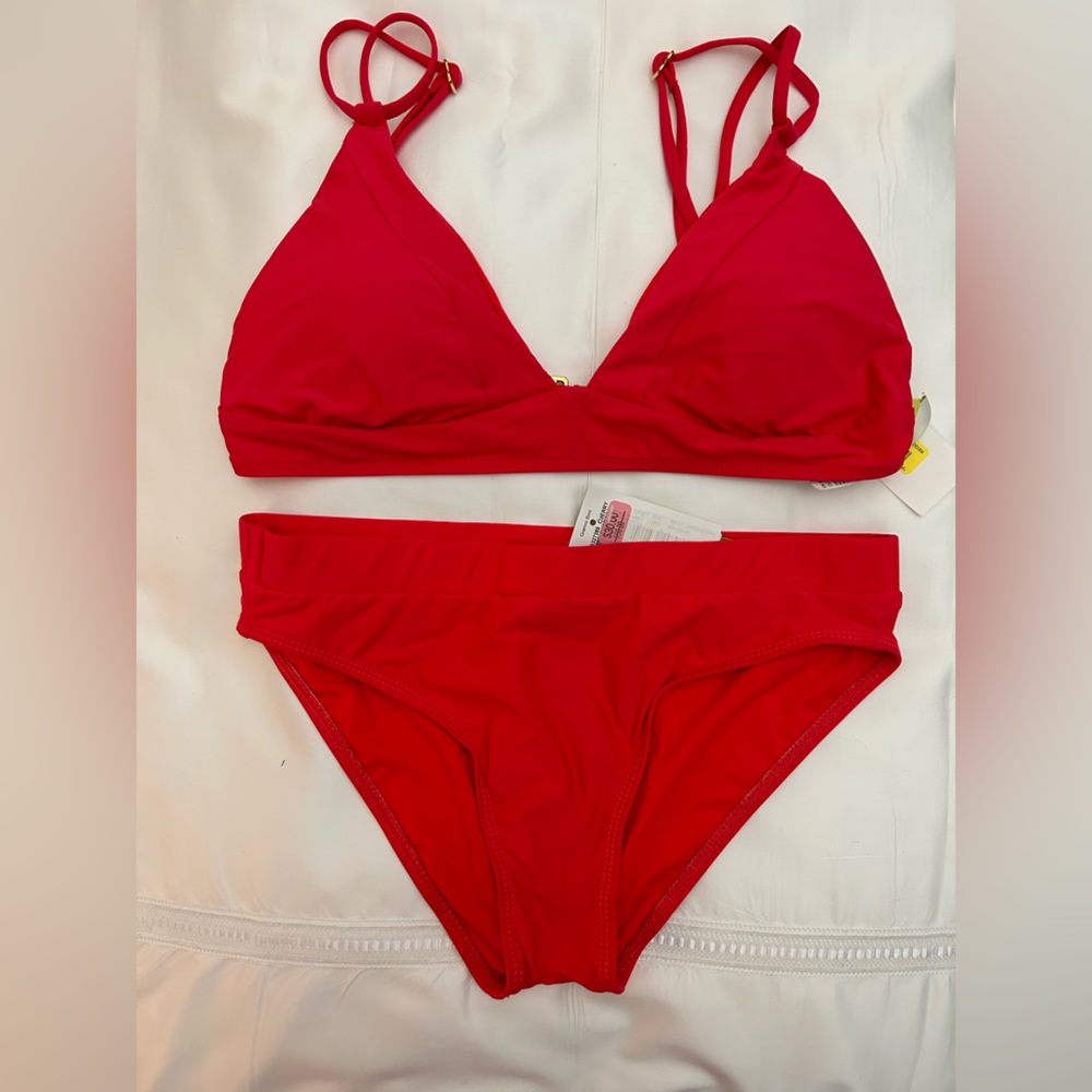 NWT Gianni Bini swim. Red bikini separates. Top large,bottom is medium.So pretty